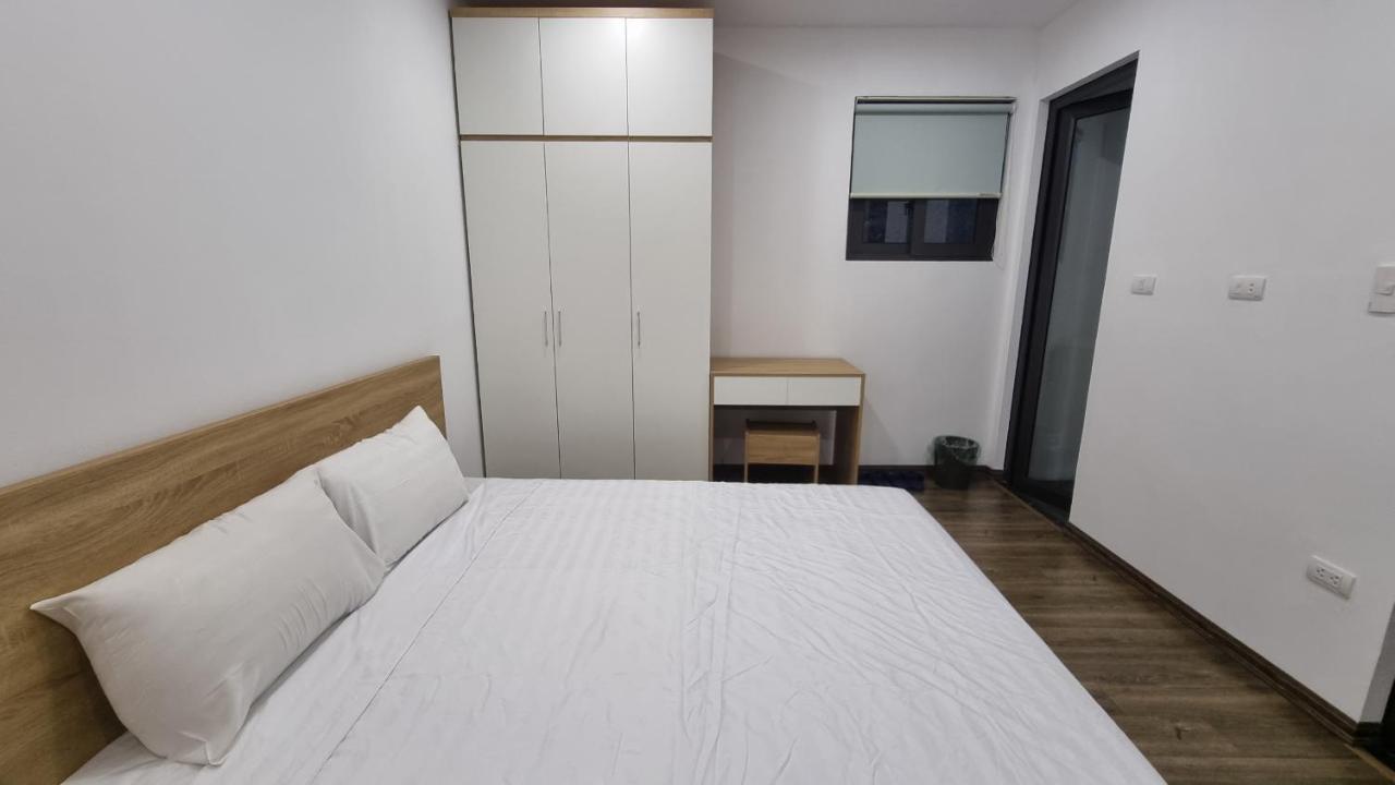 Era Apartment Khuc Thua Du Hanoi Bagian luar foto
