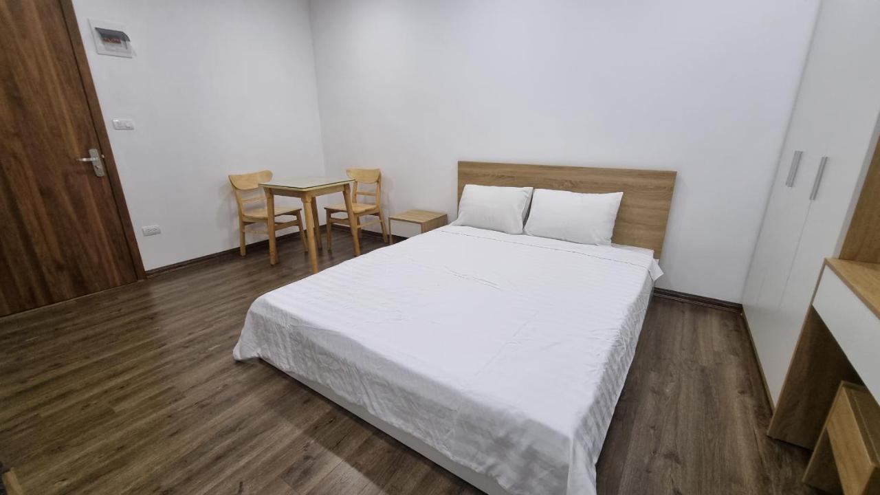 Era Apartment Khuc Thua Du Hanoi Bagian luar foto