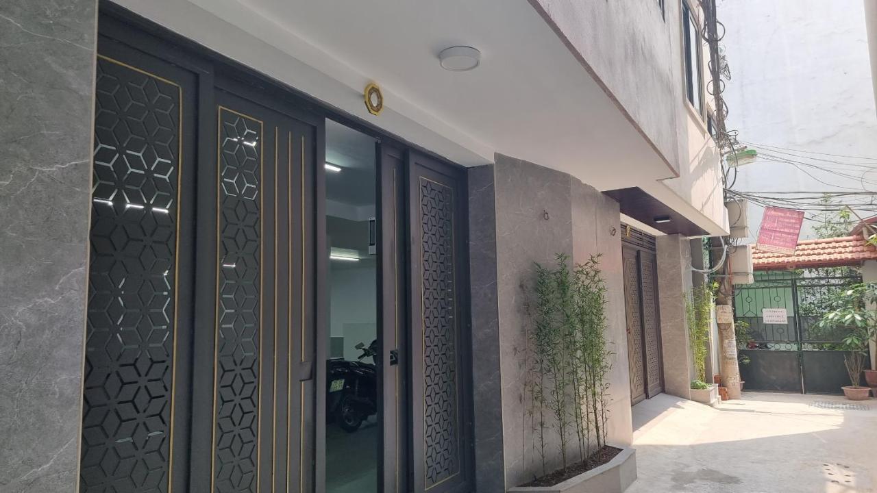Era Apartment Khuc Thua Du Hanoi Bagian luar foto