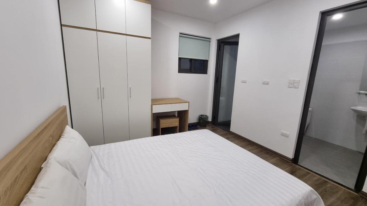Era Apartment Khuc Thua Du Hanoi Bagian luar foto