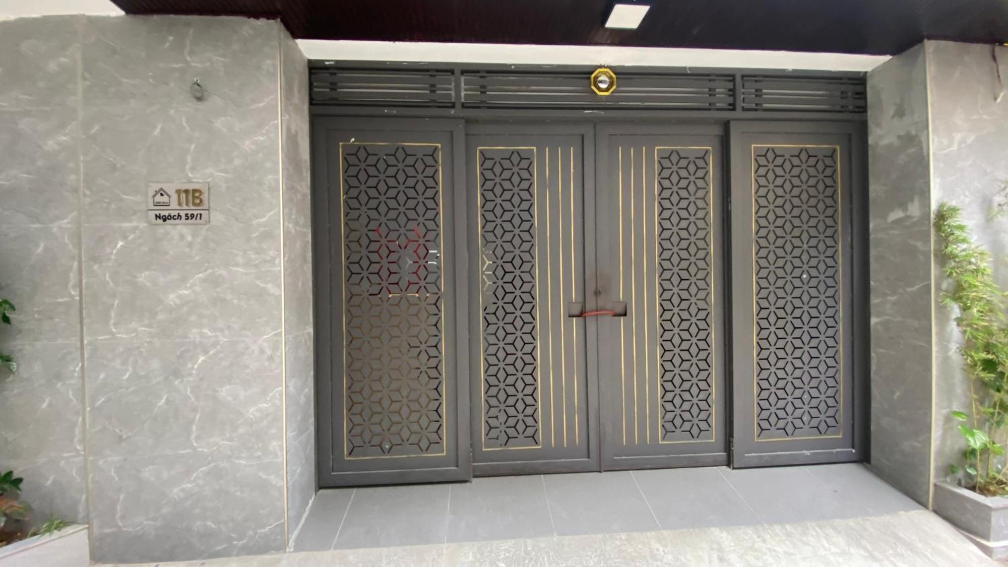 Era Apartment Khuc Thua Du Hanoi Bagian luar foto